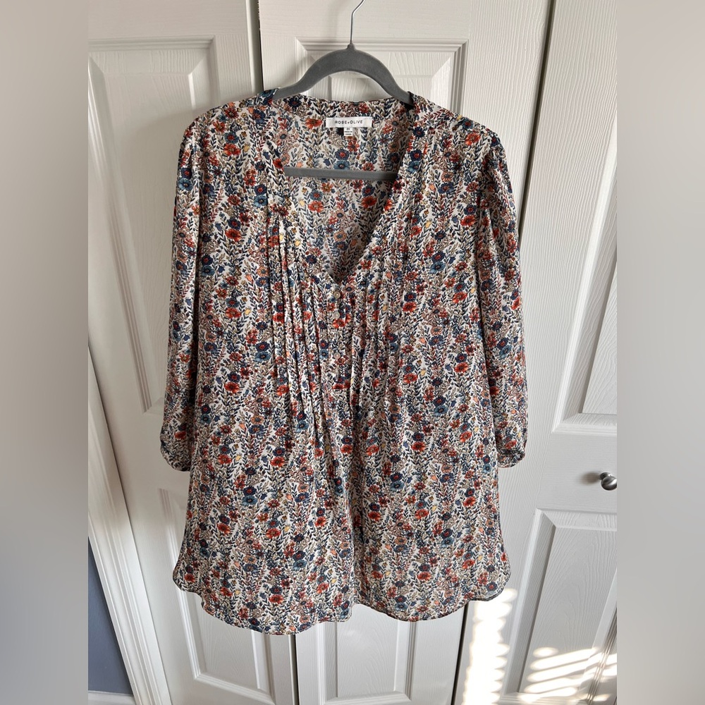 Rose & Olive Floral V-Neck Blouse